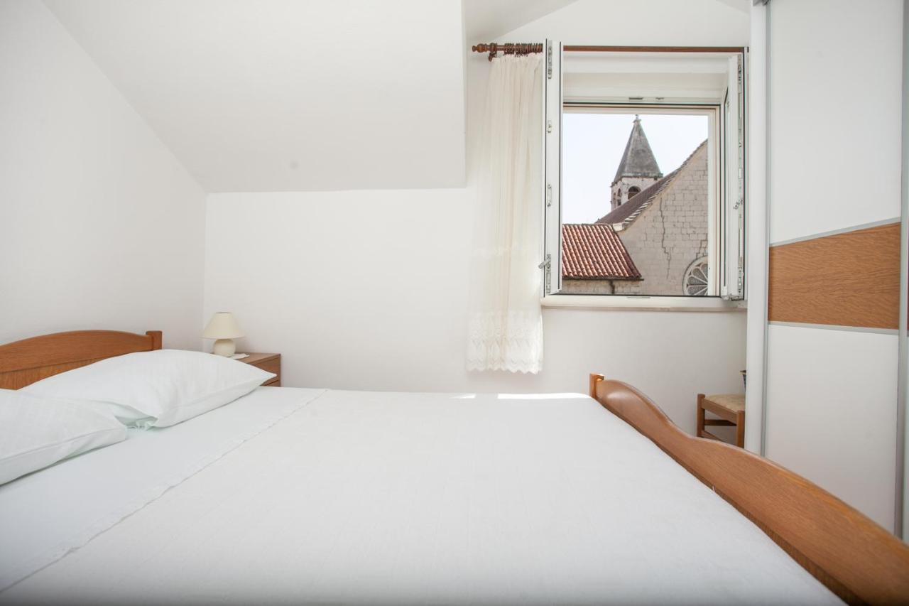 Apartments Ivomar Trogir Ngoại thất bức ảnh