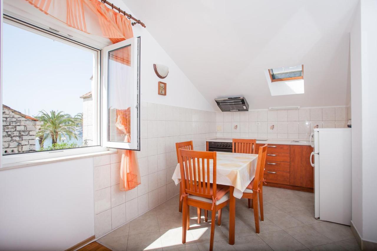 Apartments Ivomar Trogir Ngoại thất bức ảnh