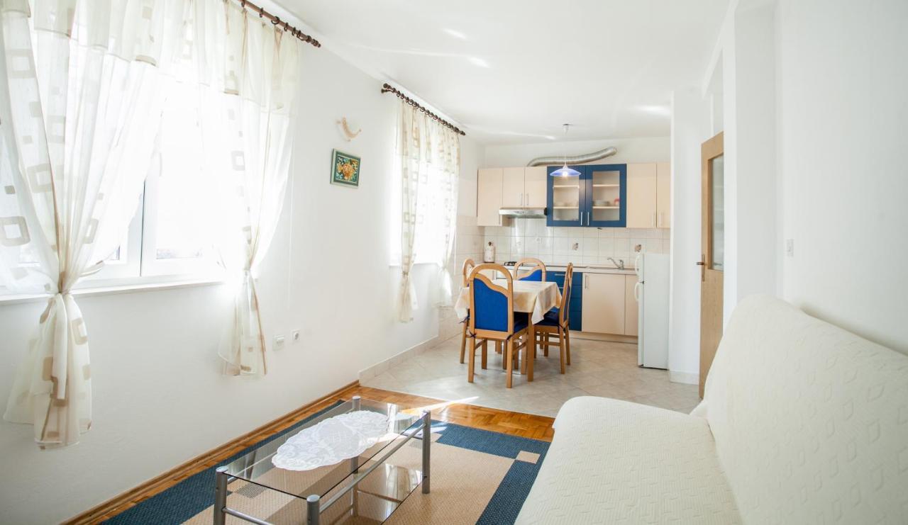 Apartments Ivomar Trogir Ngoại thất bức ảnh